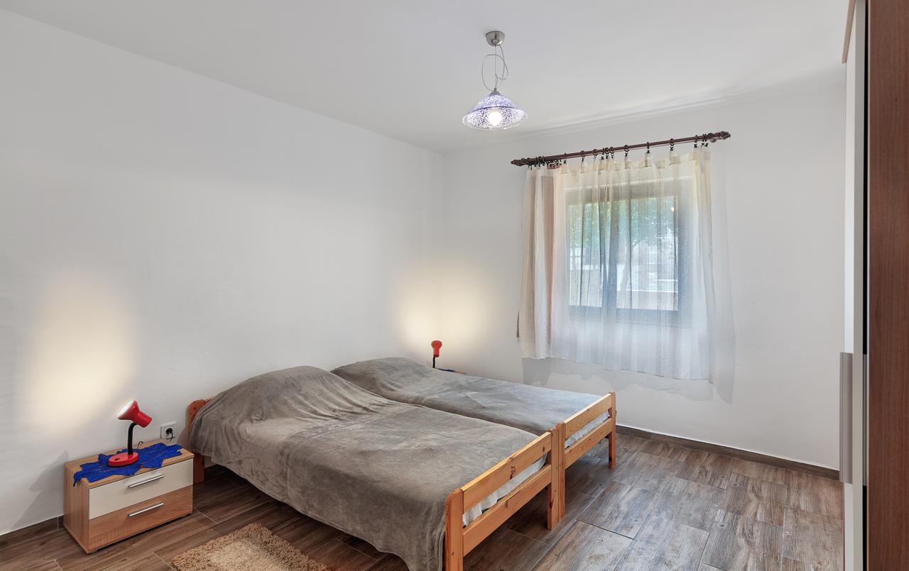 Vesna Apartman