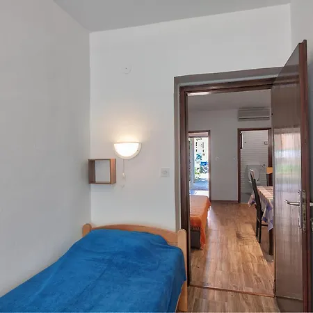 Vesna Apartment Pjescana Uvala Exterior photo