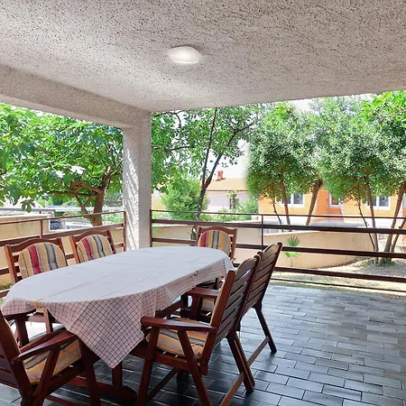 Vesna Apartment Pjescana Uvala Exterior photo